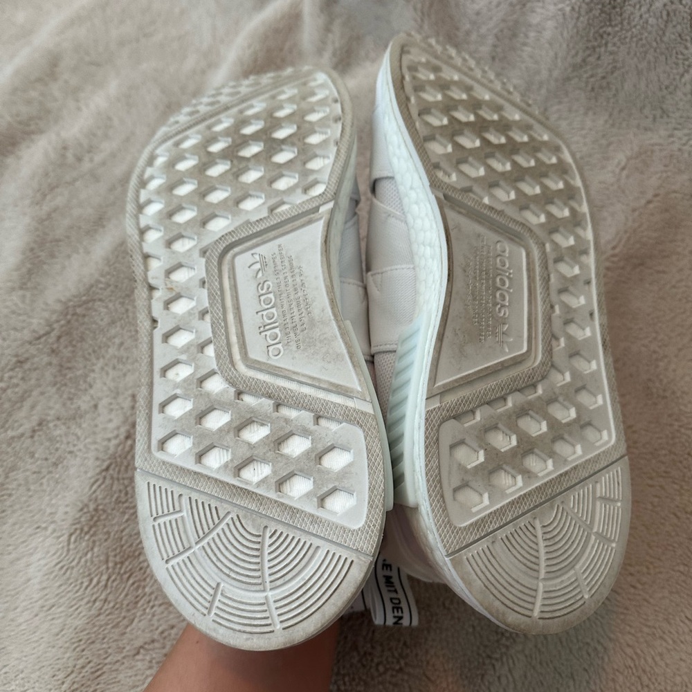Adidas NMD R1 Sneakers - Picture 7 of 8